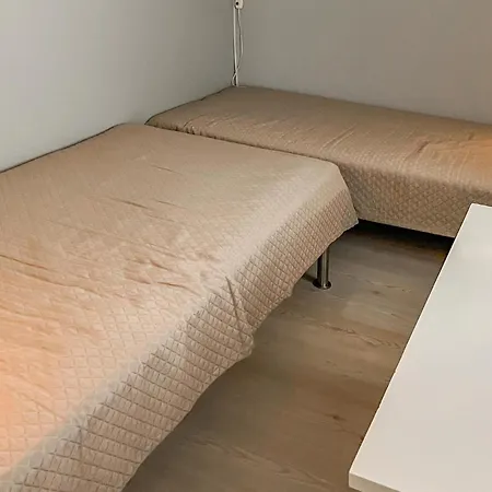 3 Bedroom Cozy In 펜션